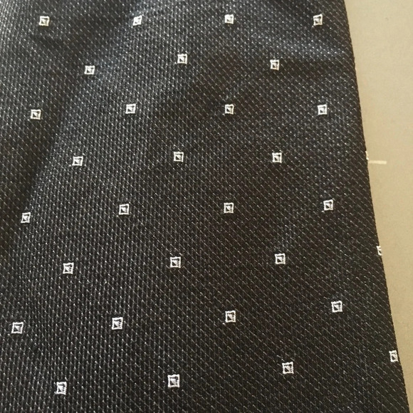 Claiborne Necktie - Picture 2 of 5